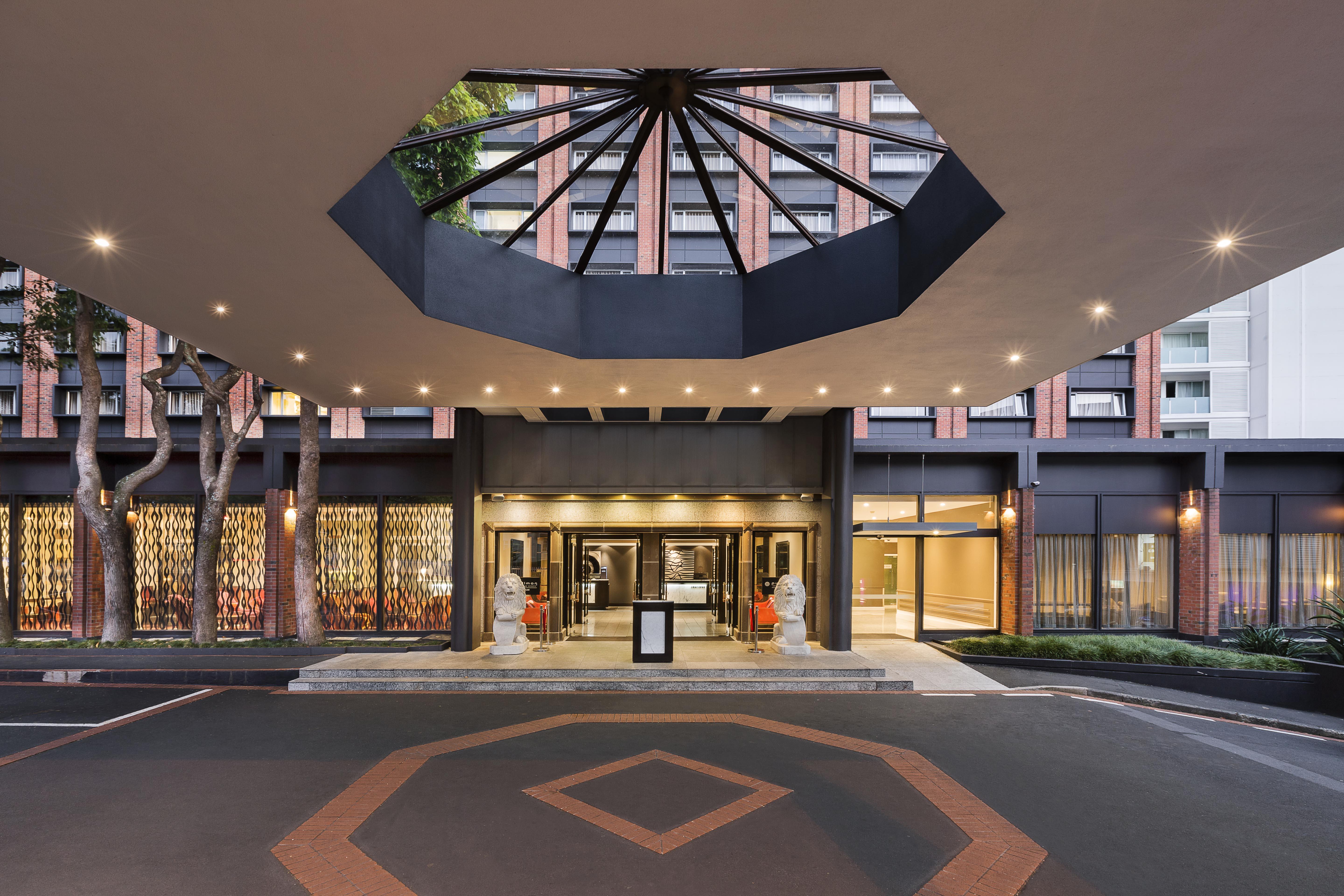 Pullman Auckland Hotel & Apartments מראה חיצוני תמונה The hotel's entrance