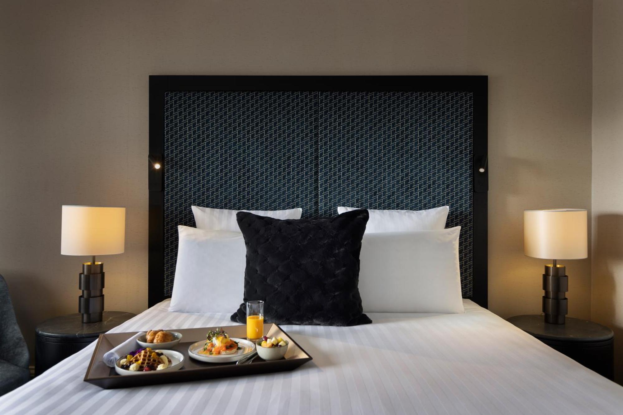 Pullman Auckland Hotel & Apartments מראה חיצוני תמונה A room at the hotel