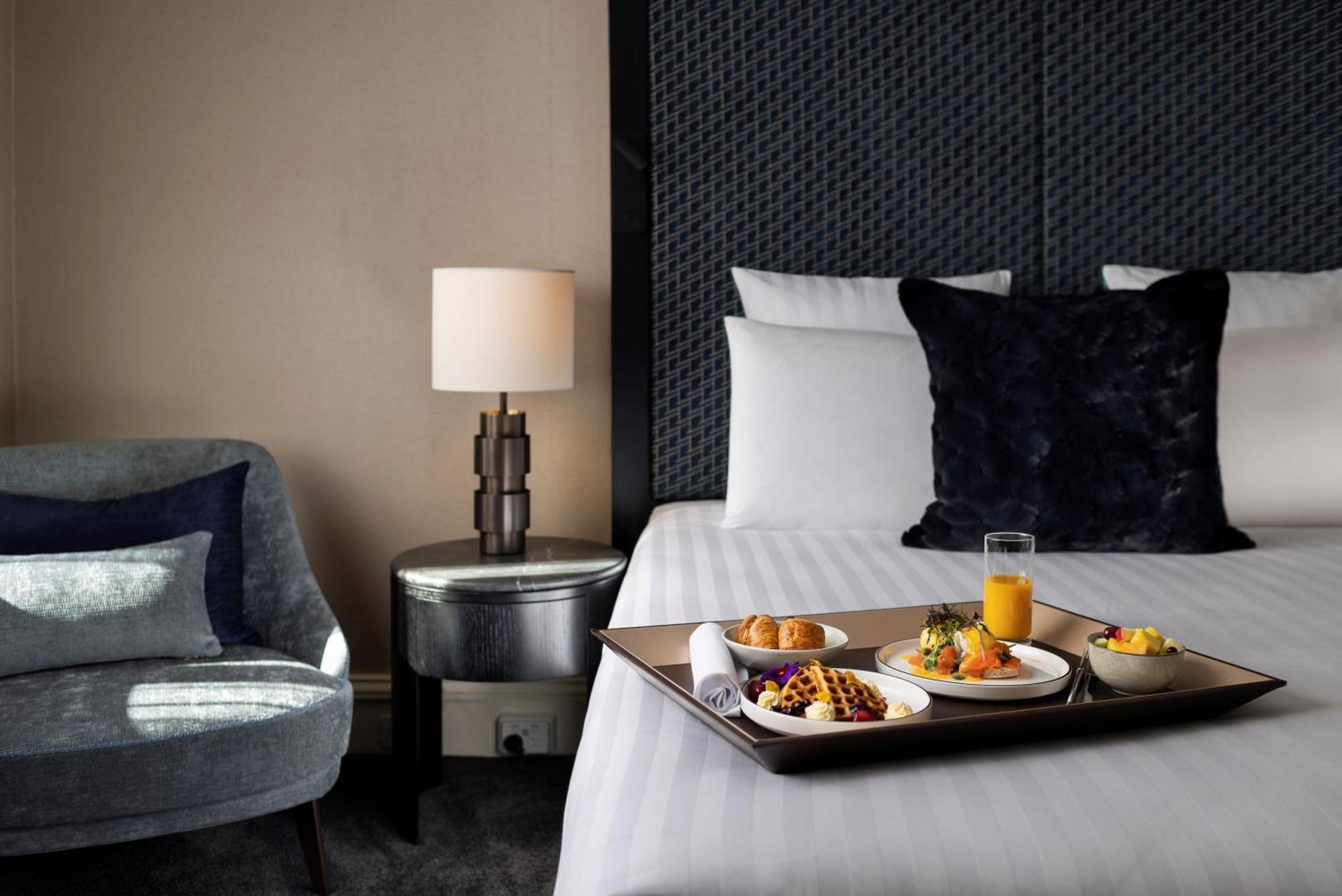 Pullman Auckland Hotel & Apartments מראה חיצוני תמונה Room service