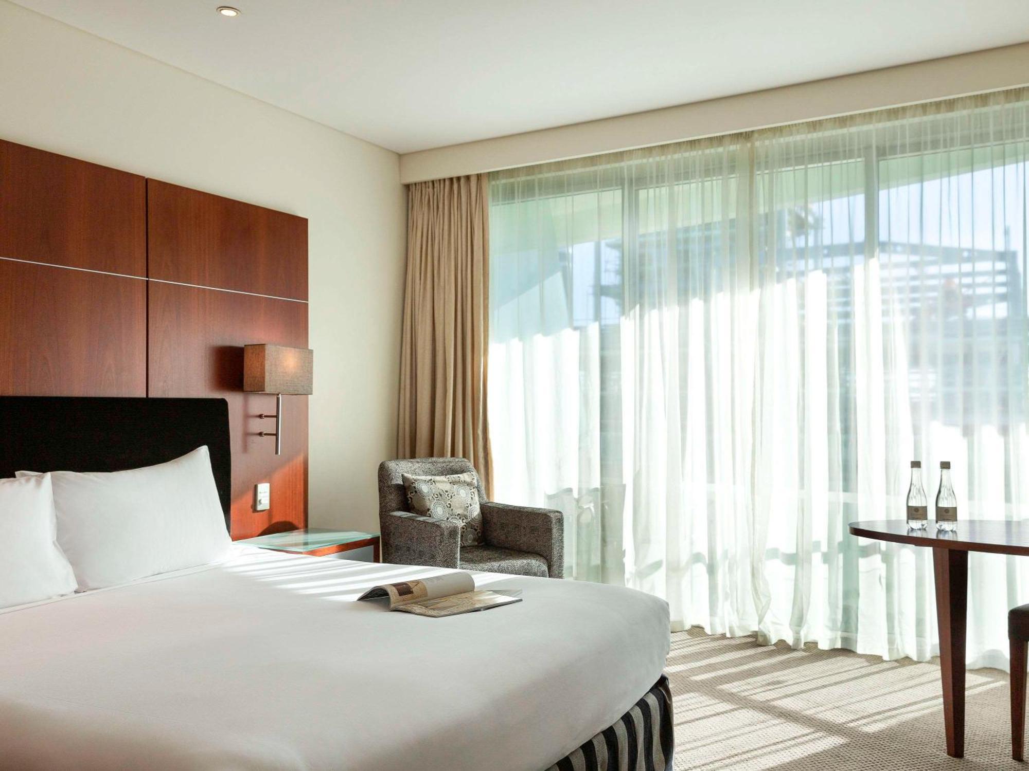 Pullman Auckland Hotel & Apartments מראה חיצוני תמונה